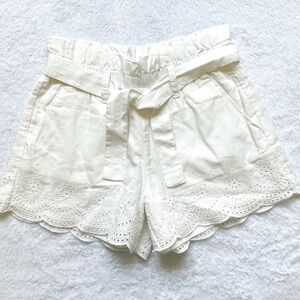 Beautiful Eyelet Dress Shorts